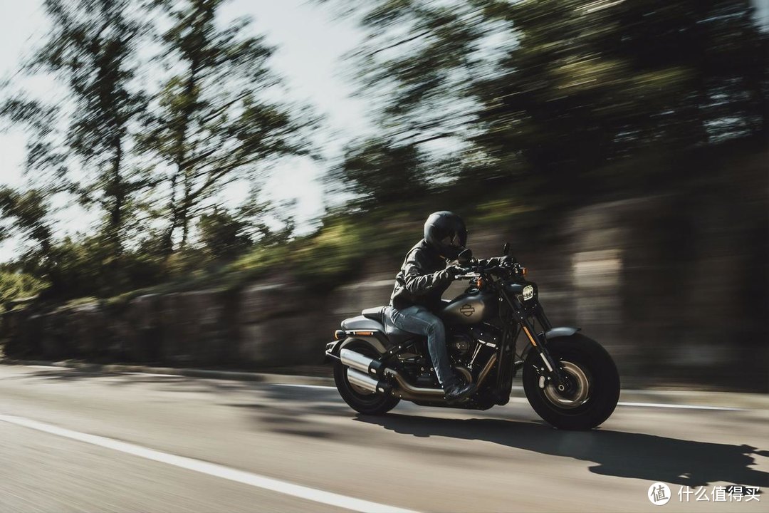 国内摩托车市场的悲哀！再贵的摩托车，13年也要强制报废！